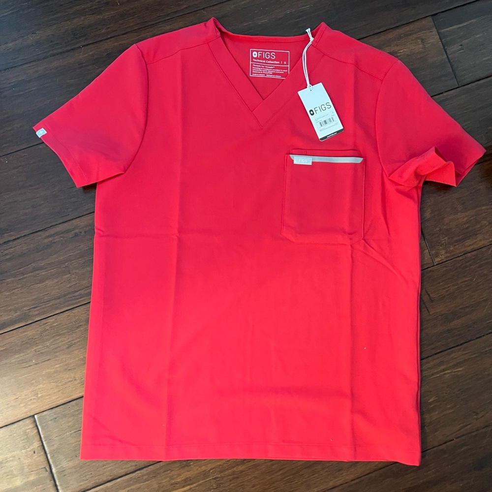 Figs scrub top